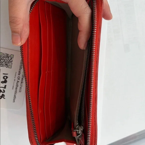 SOLD: Bottega Red Woven Zip-Around Wallet - Picture 9 of 12